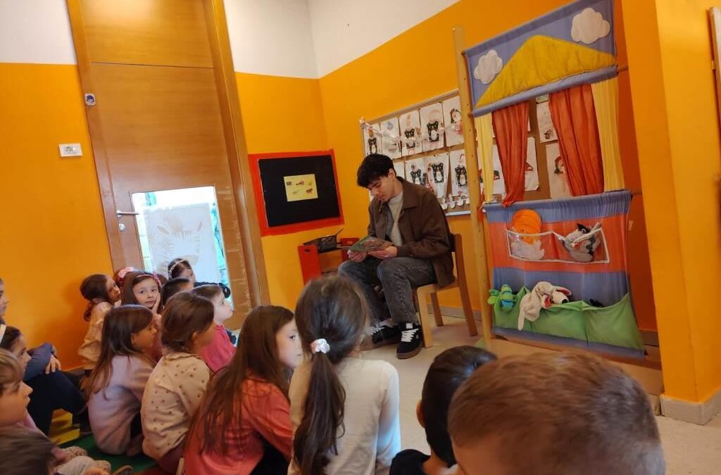 Mali i veliki prijatelji