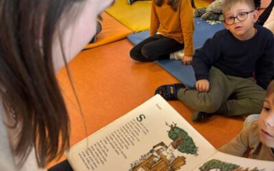 Bajka, svemirska priča, pjesme, vještica i otmičar